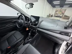 2021 Toyota Yaris L Zhixuan X 1.5L CVT Leading, белый — фото 17