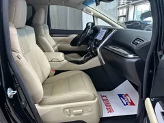 2020 Toyota Vellfire Hybrid 2.5L HV Premium, чёрный — фото 20