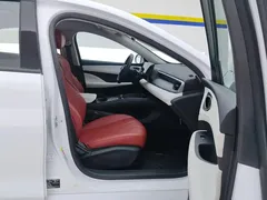 2025 BYD Seal 05 DM-i 55KM, белый — фото 8