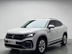 2020 Volkswagen Tayron X 330TSI 2WD Premium Smart Connect, белый — фото 1