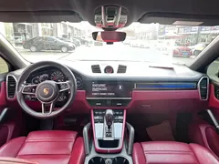 2023 Porsche Cayenne Coupé 3.0T Platinum Edition, чёрный — фото 4