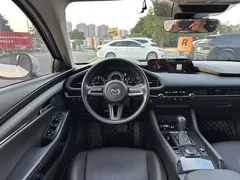 2022 Mazda 3 2.0L AT, белый — фото 6