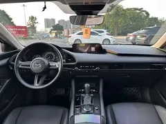 2022 Mazda 3 2.0L AT, белый — фото 7