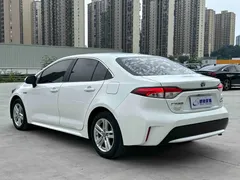 2022 Toyota Levin Hybrid 1.8H E-CVT Luxury, белый — фото 4