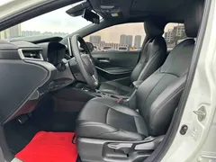 2022 Toyota Levin Hybrid 1.8H E-CVT Luxury, белый — фото 9