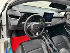 2022 Toyota Levin Hybrid 1.8H E-CVT Luxury, белый — фото 12