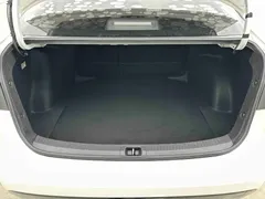 2022 Toyota Levin Hybrid 1.8H E-CVT Luxury, белый — фото 21