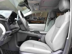 2022 Toyota Granvia 2.5L Hybrid Premium, чёрный — фото 5