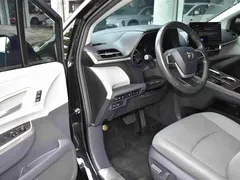 2022 Toyota Granvia 2.5L Hybrid Premium, чёрный — фото 6