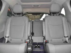 2022 Toyota Granvia 2.5L Hybrid Premium, чёрный — фото 10