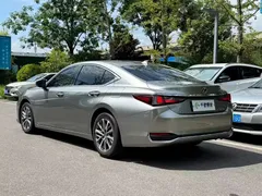 2023 Lexus ES 260 — фото 16