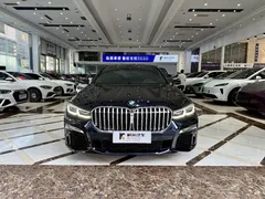 2021 BMW 7 Series 7 740Li M, чёрный — фото 3