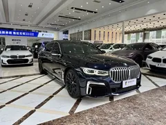 2021 BMW 7 Series 7 740Li M, чёрный — фото 4