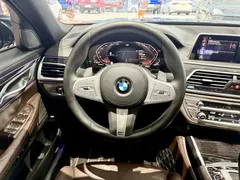 2021 BMW 7 Series 7 740Li M, чёрный — фото 8