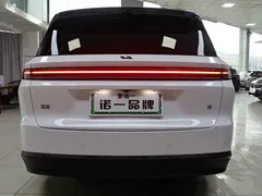 2025 Li Auto i8 Standard, белый — фото 4