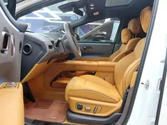 2025 Li Auto i8 Standard, белый — фото 7