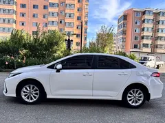 2021 Toyota Corolla 1.2T S-CVT PLUS, белый — фото 5