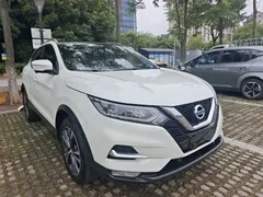 2021 Nissan Qashqai 2.0L CVT Luxury, белый — фото 3