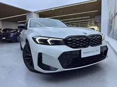 2023 BMW 3 Series 3 330i M, белый — фото 5
