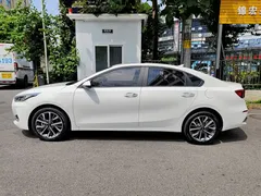 2021 Kia Cerato 1.5L CVT Youth, белый — фото 3