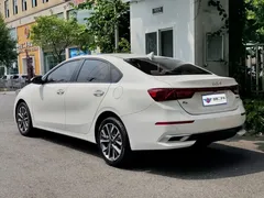 2021 Kia Cerato 1.5L CVT Youth, белый — фото 4