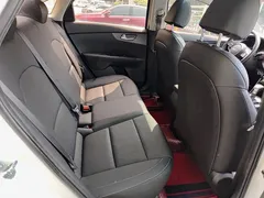 2021 Kia Cerato 1.5L CVT Youth, белый — фото 11