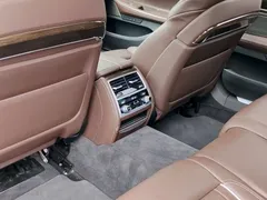 2019 BMW 7 Series 7 730Li, чёрный — фото 9