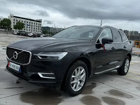 2021 Volvo XC60 T5 4WD Luxury