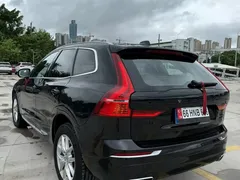 2021 Volvo XC60 T5 4WD Luxury, чёрный — фото 8