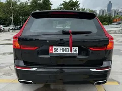 2021 Volvo XC60 T5 4WD Luxury, чёрный — фото 9