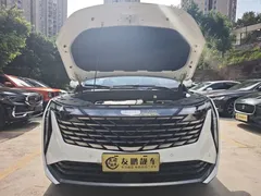 2023 Geely Atlas L 1.5TD DCT Premium, белый — фото 4