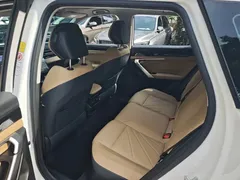 2023 Geely Atlas L 1.5TD DCT Premium, белый — фото 11