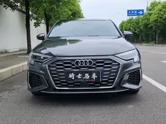 2023 Audi A3L Limousine 35 TFSI — фото 2