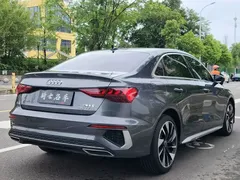 2023 Audi A3L Limousine 35 TFSI — фото 5