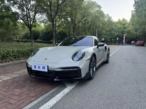 2022 Porsche 911 Turbo S 3.7T