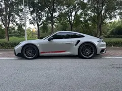 2022 Porsche 911 Turbo S 3.7T — фото 13