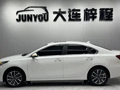 2021 Kia Cerato 1.5L CVT Fashion, белый — фото 7