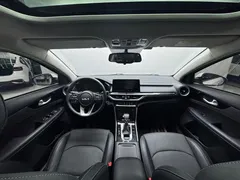 2021 Kia Cerato 1.5L CVT Fashion, белый — фото 13