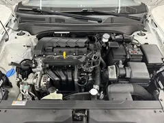 2021 Kia Cerato 1.5L CVT Fashion, белый — фото 17