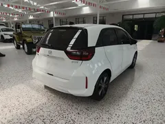 2022 Honda Fit 1.5L CVT, белый — фото 23