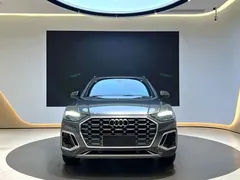 2022 Audi Q5L 45T Luxury Dynamic — фото 2