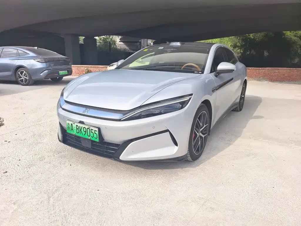 2025 BYD Han L EV 4WD