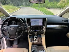 2021 Toyota Alphard Hybrid 2.5L Premium, белый — фото 6