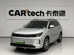 2024 Aito M7 1.5T RWD Smart Driving Pro 6-seat — фото 1