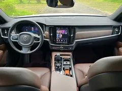 2022 Volvo V90 Cross Country B5 AWD, белый — фото 9