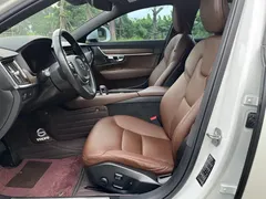2022 Volvo V90 Cross Country B5 AWD, белый — фото 10