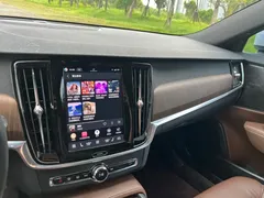 2022 Volvo V90 Cross Country B5 AWD, белый — фото 13