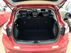 2021 Nissan Tiida 1.6L CVT — фото 19