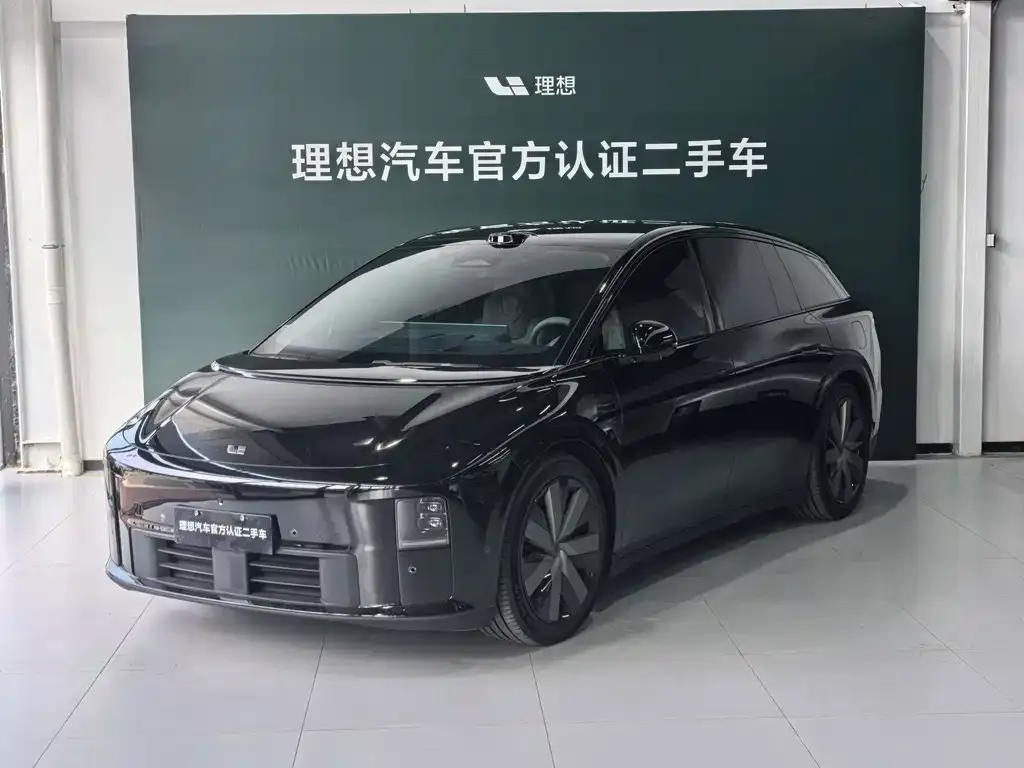 2025 Li Auto i6 4WD