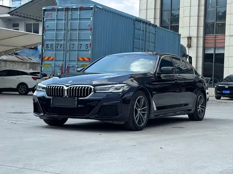 2022 BMW 5 Series 5 535Le M